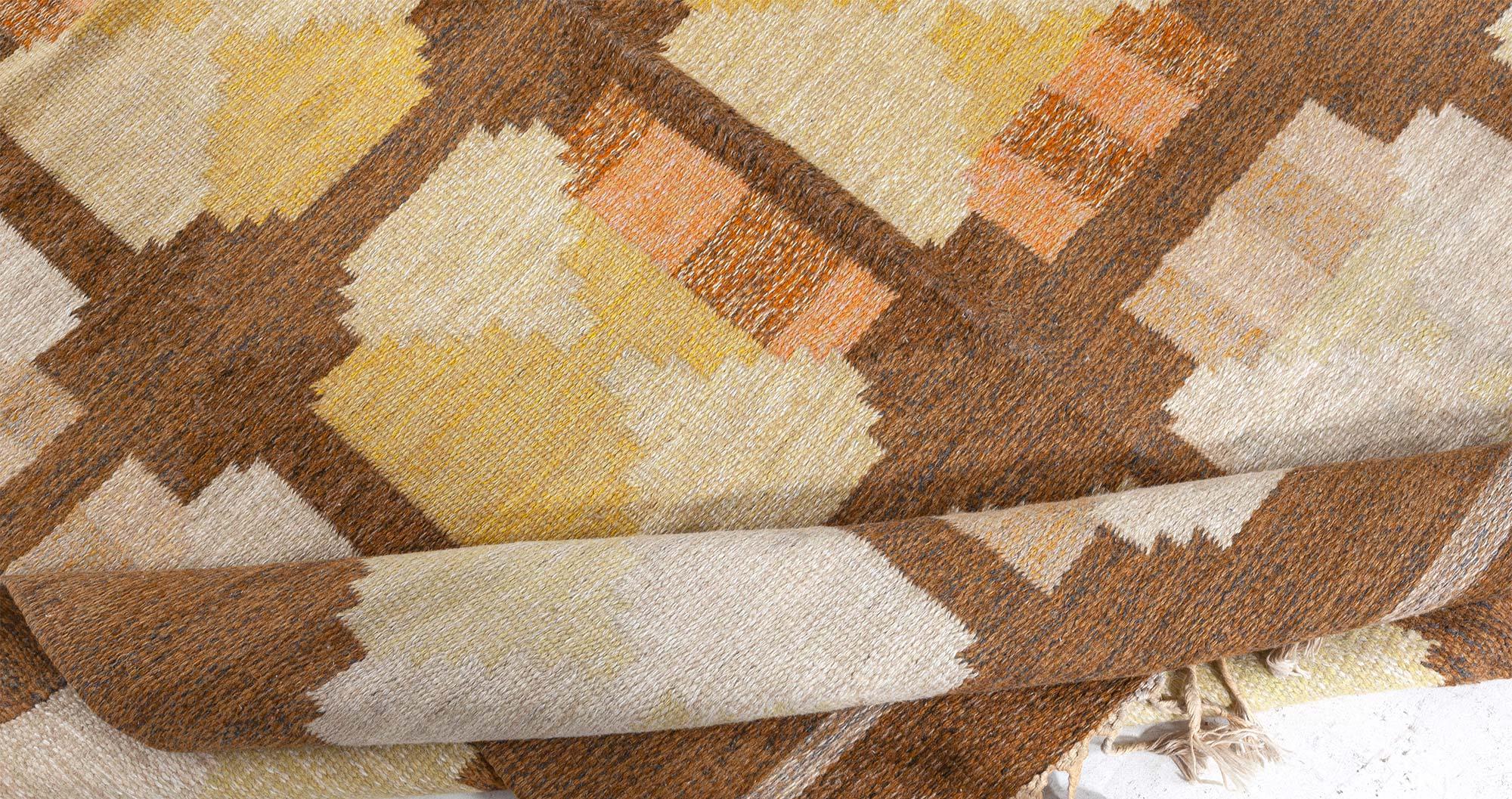 Mid-Century Modern Tapis suédois à tissage plat vintage Doris Leslie Blau par Ingegerd Silow, signé «IKS » en vente