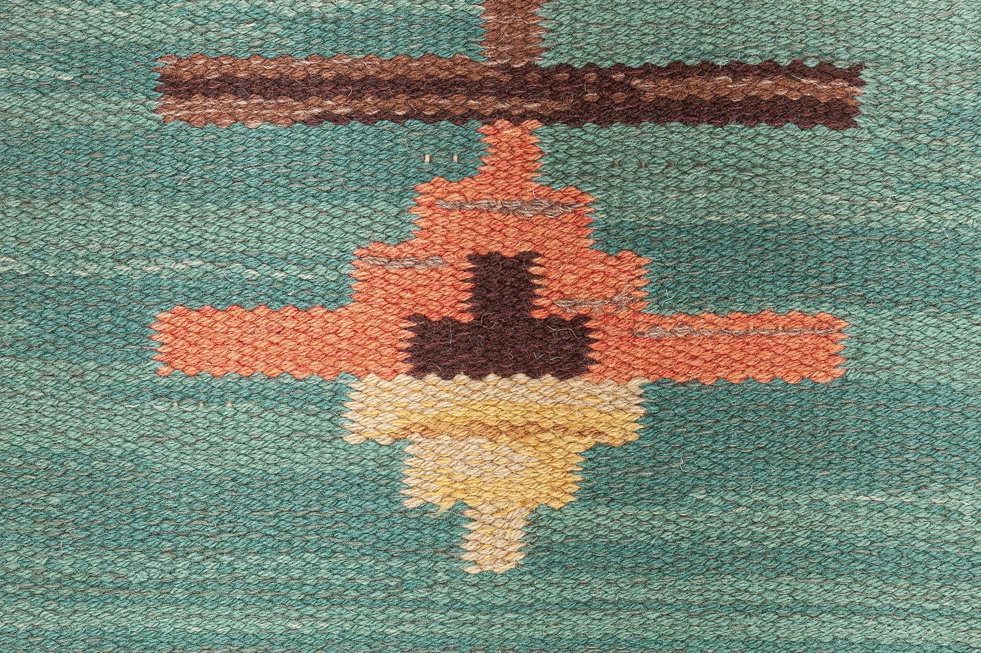 Doris Leslie Blau Midcentury Schwedisch Grün Handgefertigter Wollteppich im Angebot 1