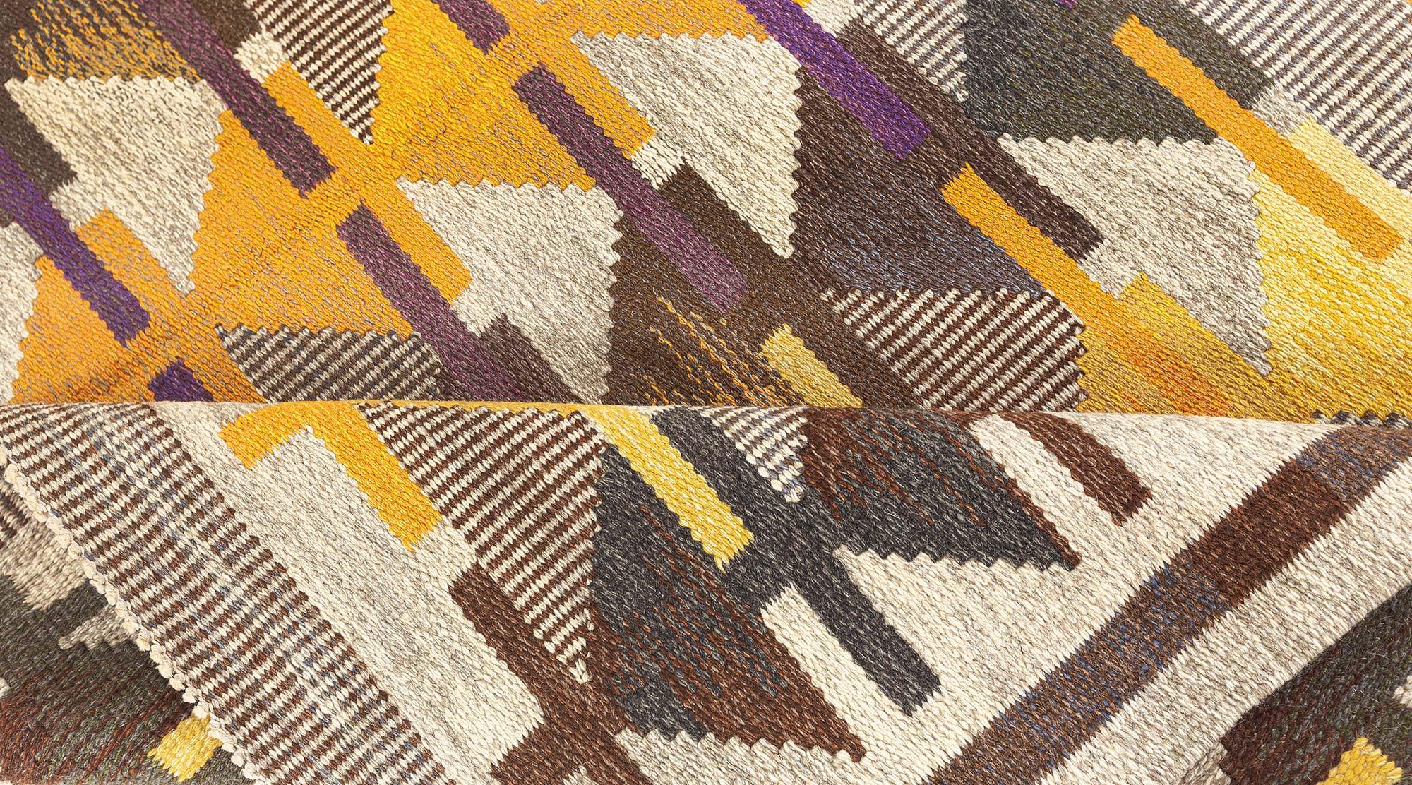 Doris Leslie Blau Midcentury Swedish Rolakan Rug by Gavleborgs Lans Hemslojd (Handgeknüpft) im Angebot