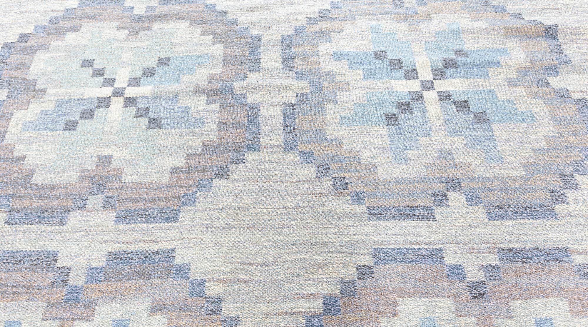 Mid-Century Swedish Rölakan Rug by Ingegerd Silow
Size: 6'9