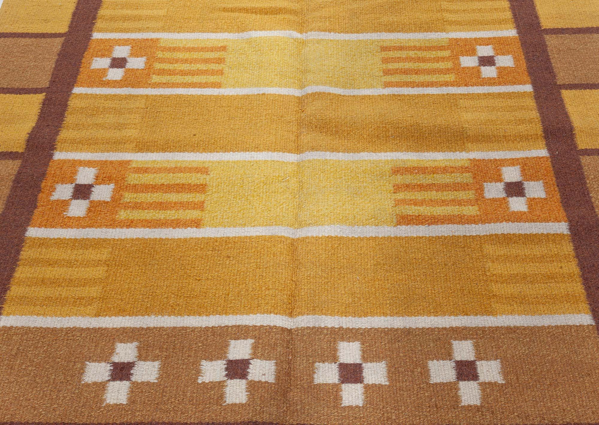 Lana Doris Leslie Blau Tappeto di lana intrecciata a mano giallo marrone svedese del Medioevo in vendita