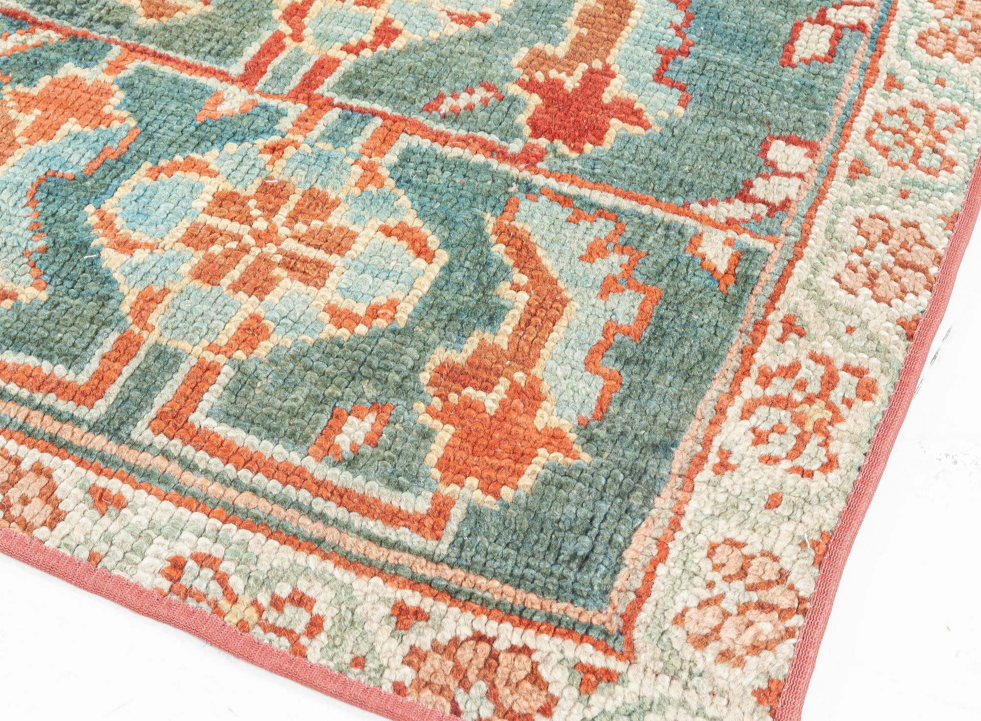 Doris Leslie Blau Oushak Fragment-Läufer (20. Jahrhundert) im Angebot