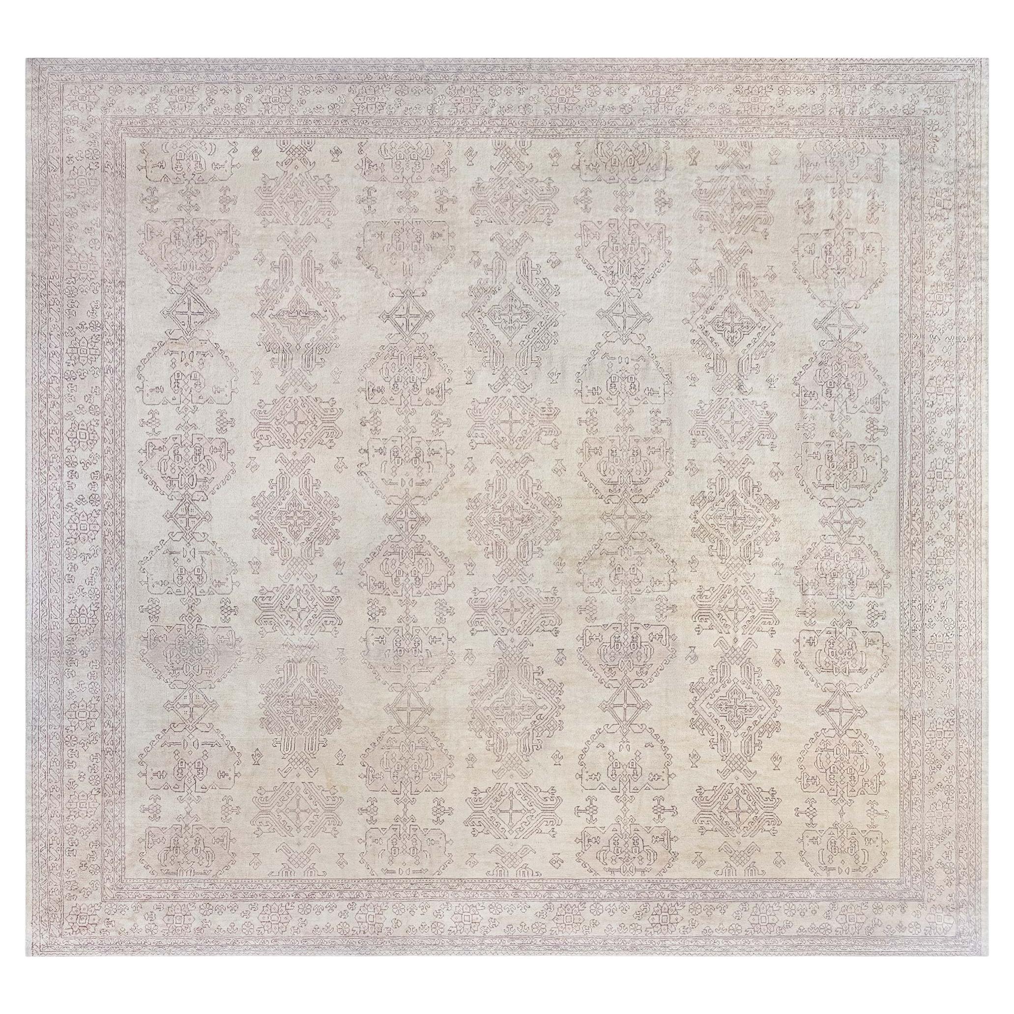 Tapis turc antique Oushak à motifs géométriques, couleur sable clair, de Doris Leslie Blau – vers 1900