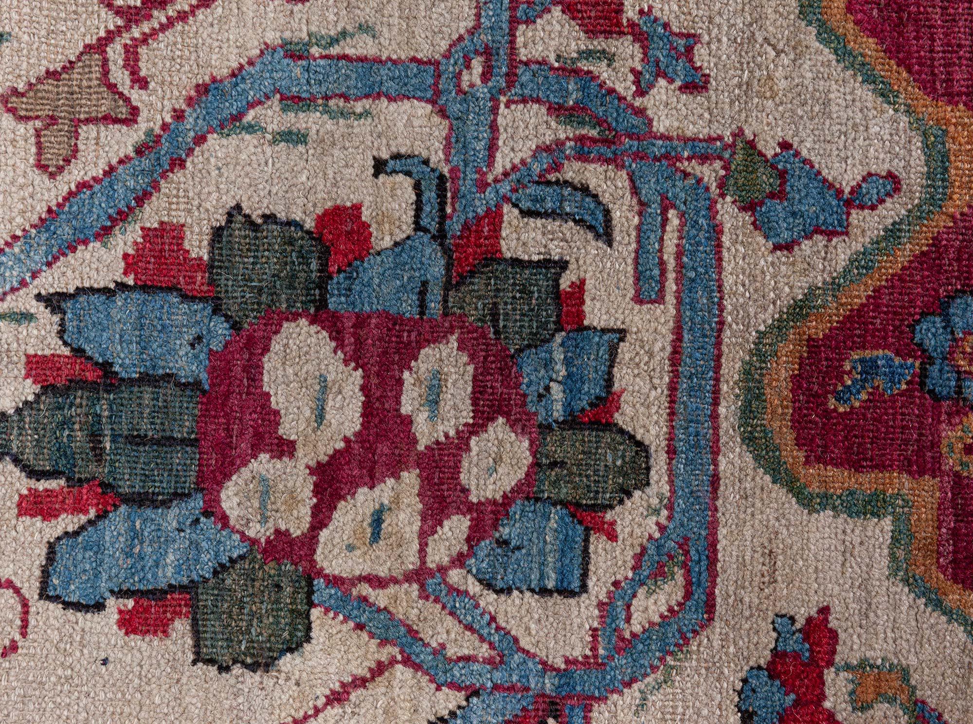 Doris Leslie Blauer übergroßer persischer Kirman-Teppich aus dem 19. Jahrhundert im Angebot 3