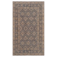 Tapis Kirman persan ancien surdimensionné Doris Leslie Blau