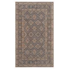 Tapis Kirman persan ancien surdimensionné Doris Leslie Blau