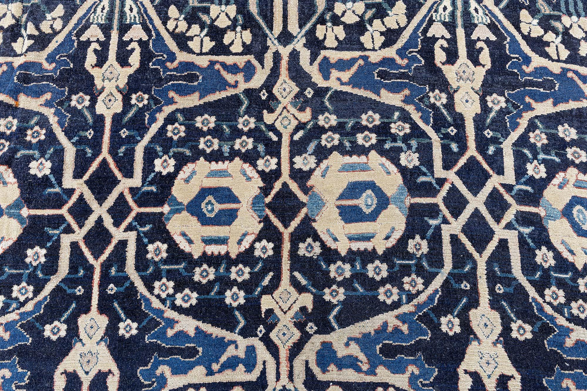 Alfombra Doris Leslie Blau Persa Senneh Antigua Sobredimensionada Anudado a mano en venta