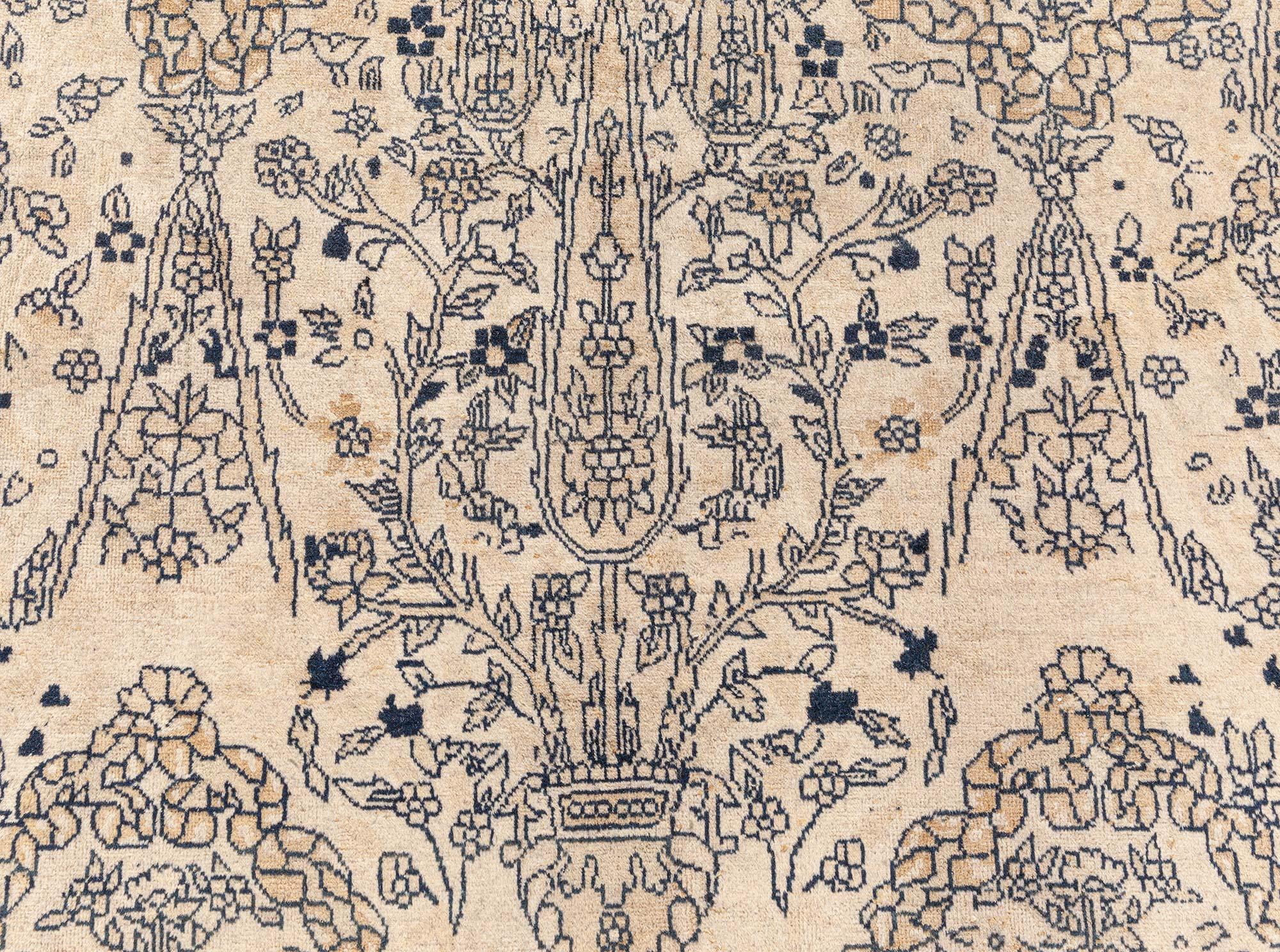 Doris Leslie Blauer übergroßer indischer Vintage-Teppich in Übergröße (groß verstellbar) (Sonstiges) im Angebot