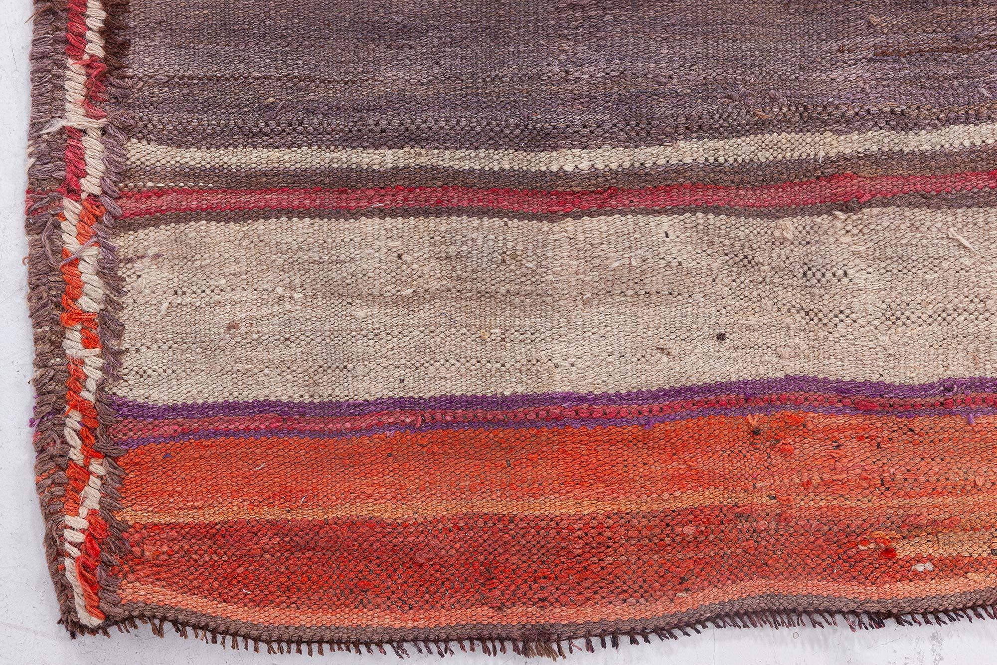 20ième siècle Tapis Kilim persan Blau Doris Leslie en vente