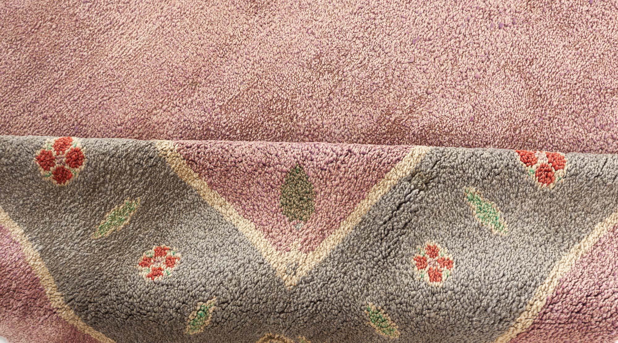 Doris Leslie Blau Rare Vintage Arts & Crafts Donegal Rug For Sale 2