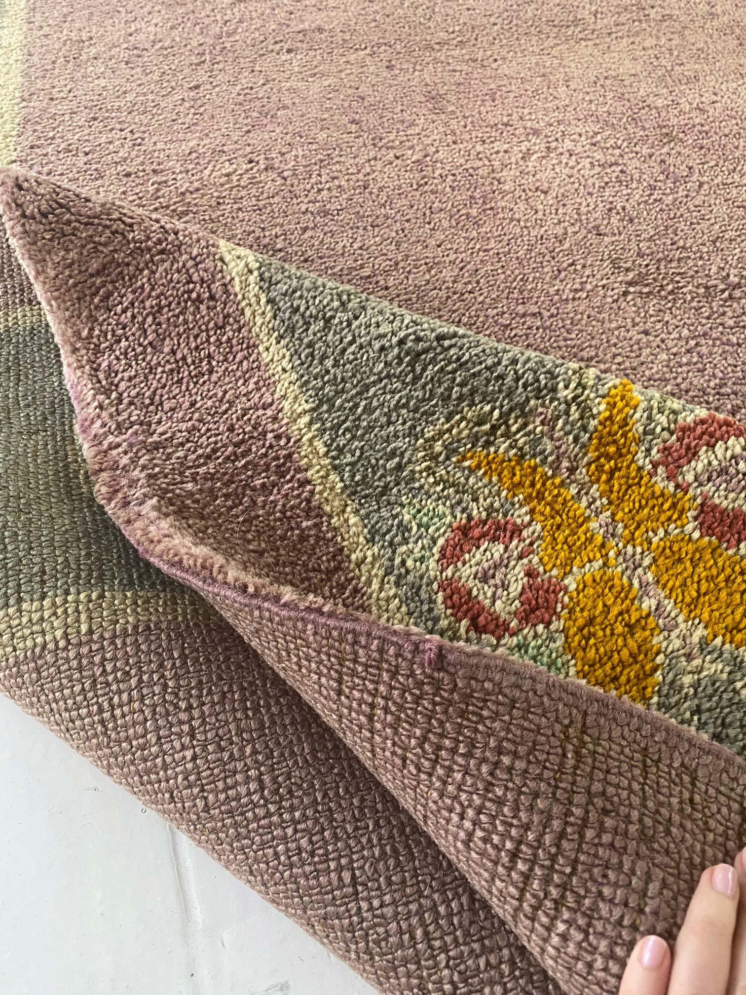 20th Century Doris Leslie Blau Rare Vintage Arts & Crafts Donegal Rug For Sale