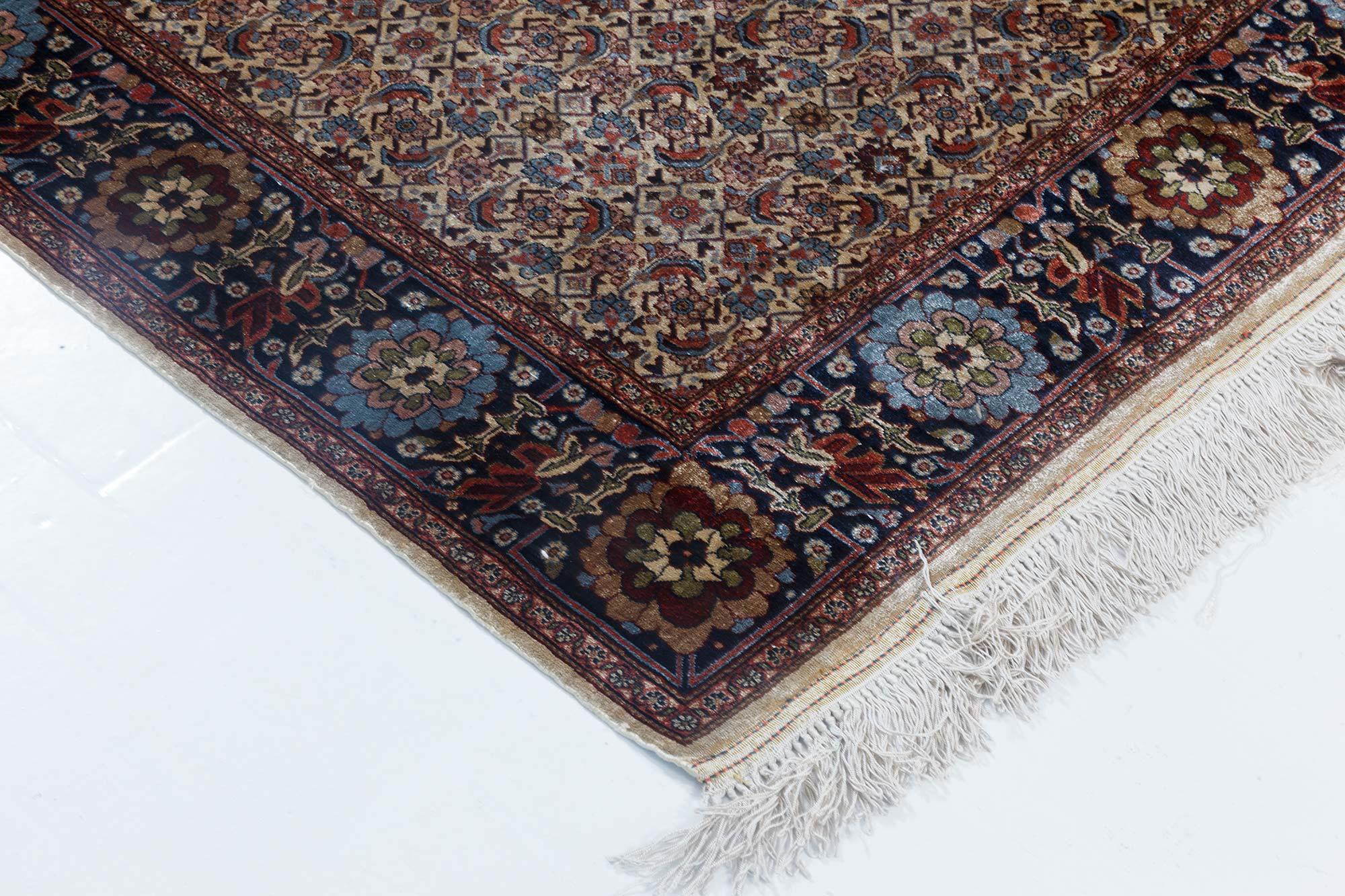 Soie Doris Leslie Blau Small Vintage Egyptian Handmade Silk Rug en vente