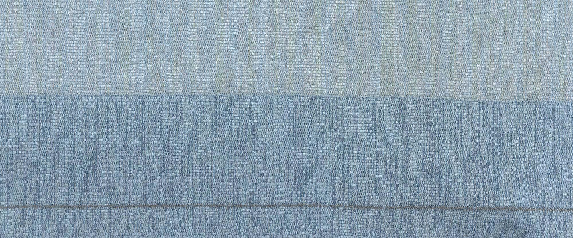Alfombra sueca vintage de Ingegerd Silow.
Tamaño: 193 × 304 cm (6'4