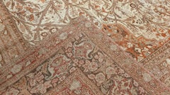Alfombra antigua de Tabriz, anudada a mano, con diseño integral en tono beige claro, de Doris Leslie Blau - h. 1880