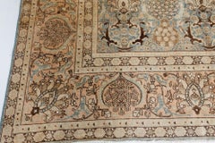 Doris Leslie Blau Tappeto antico Tabriz floreale a trifoglio sabbia chiara - C.C. 1880