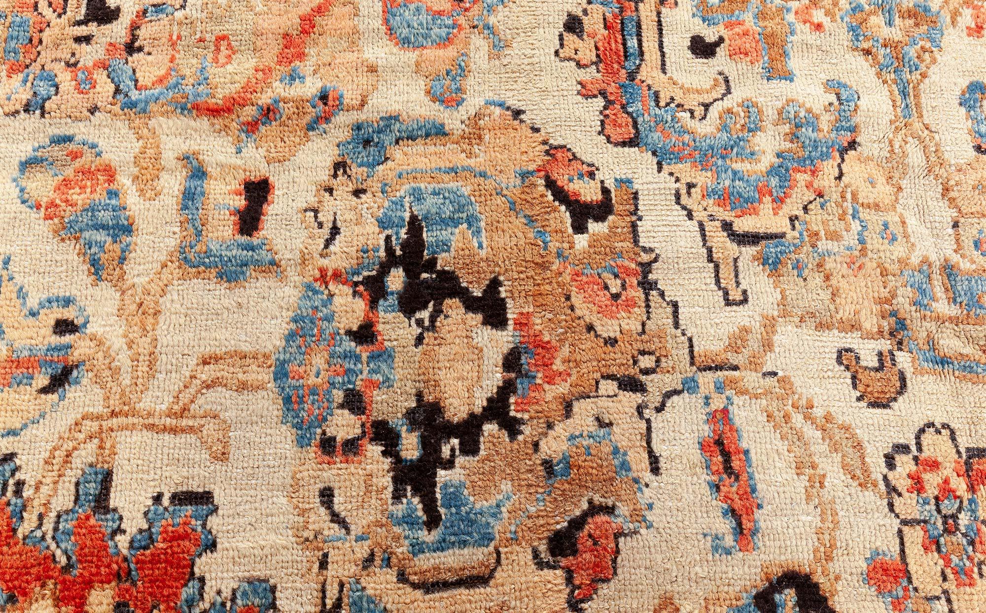 Doris Leslie Blauer türkischer Ghiordes-Teppich in Blau (Türkisch) im Angebot