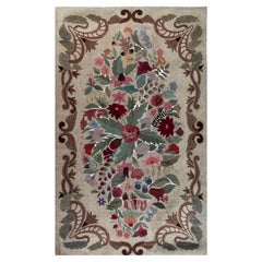 Doris Leslie Blau – Vintage-Teppich im amerikanischen Art-déco-Stil mit Blumenmuster, in zartem Beige, handgeknüpft
