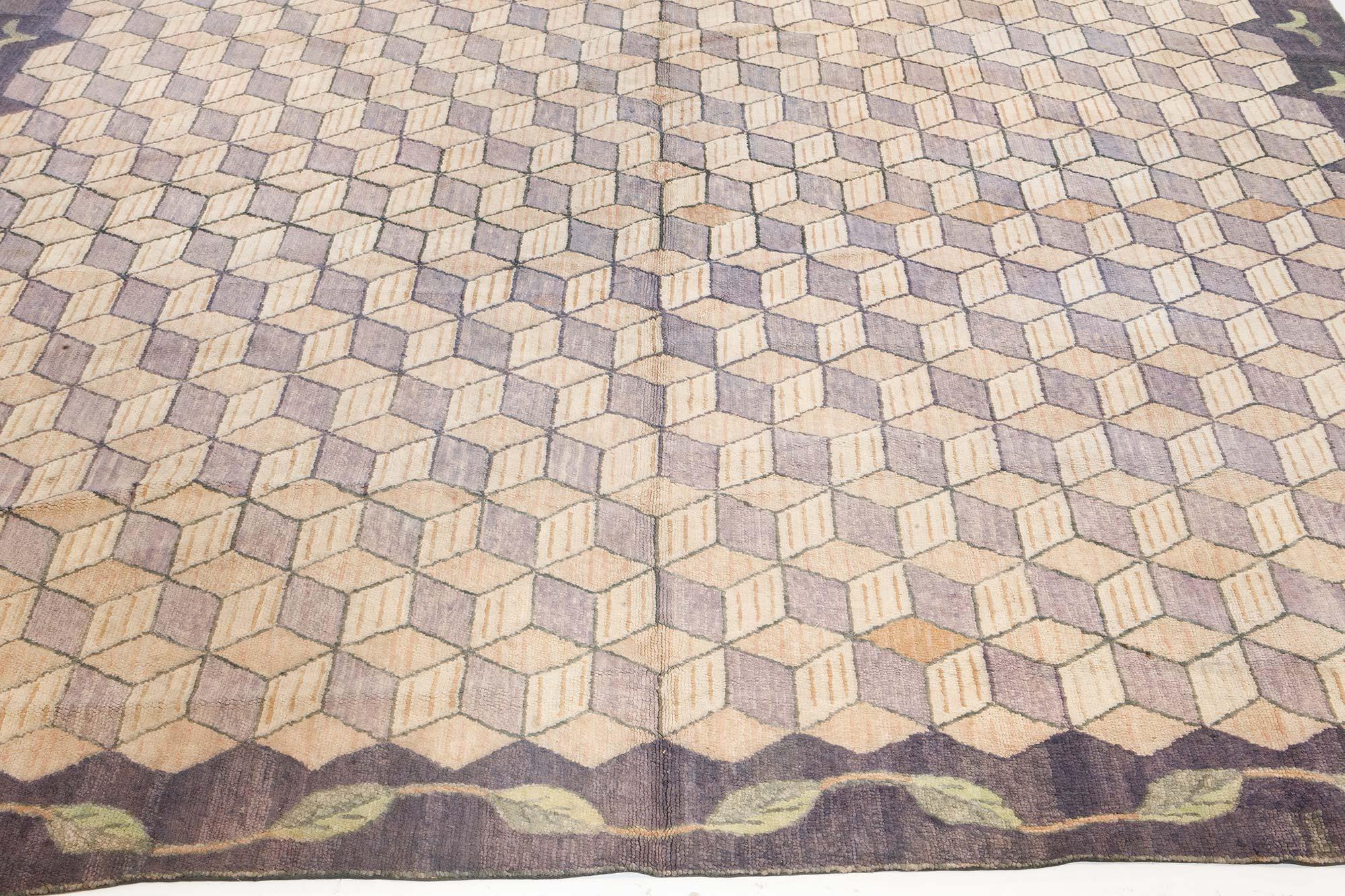 Doris Leslie Blau Vintage American Hooked Geometric Rug In Good Condition For Sale In New York, NY