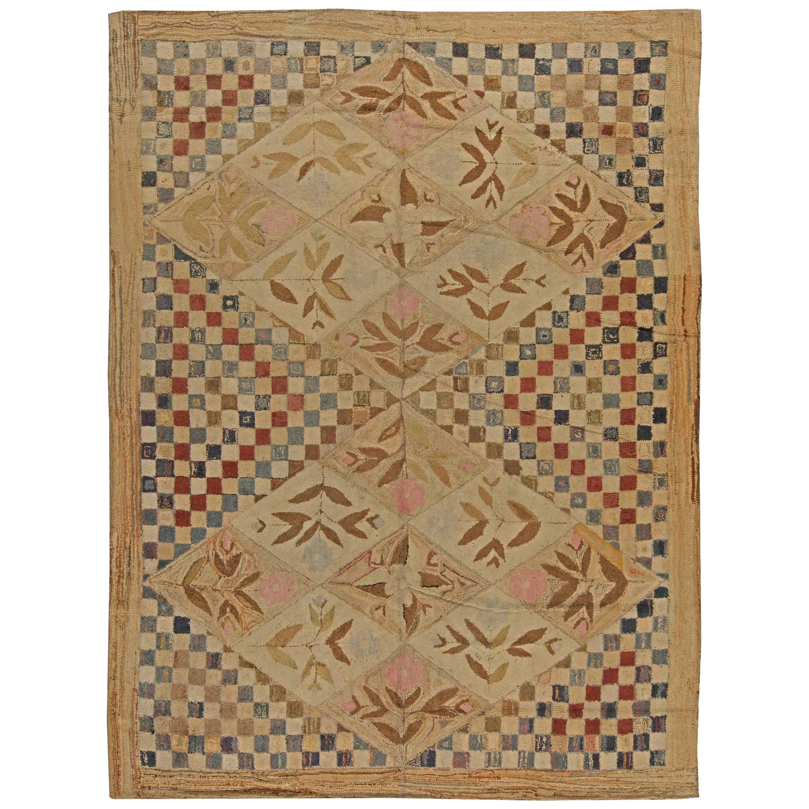 Doris Leslie Blauer amerikanischer Vintage-Teppich mit Kapuze und Blumen- und Schachbrettmuster
