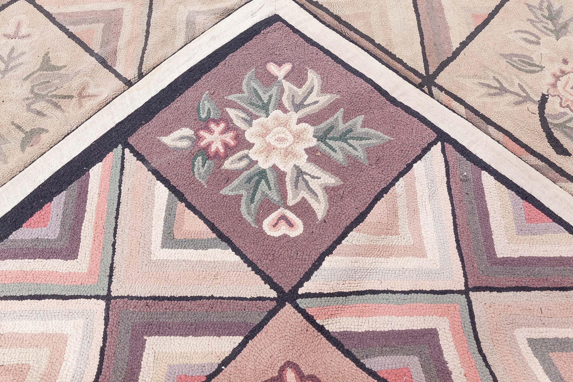 Vintage American Hooked Rug with Geometric and Floral Patchwork Design
Size: 9'0