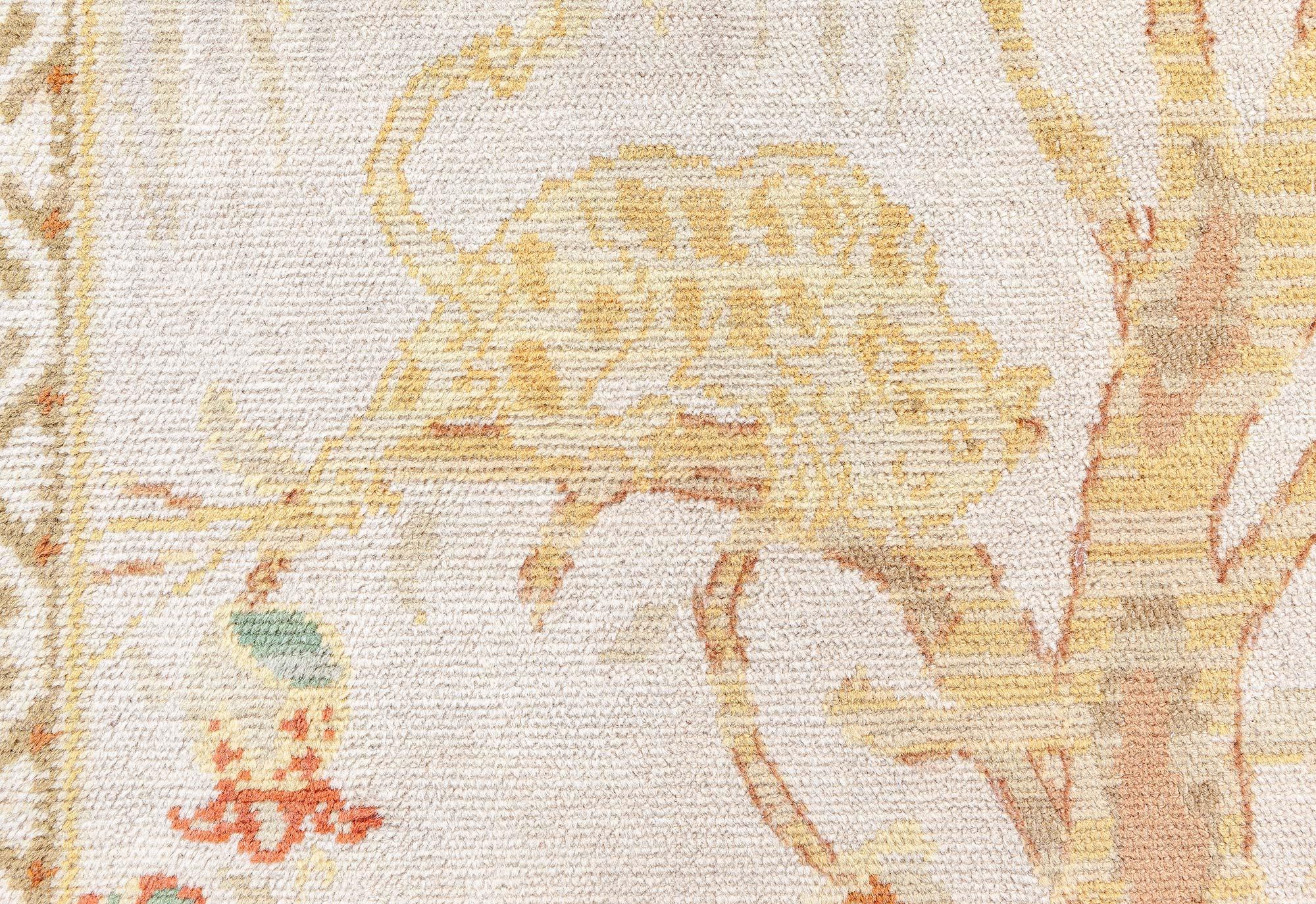 Doris Leslie Blau Vintage Animal Design Spanish Handmade Wool Rug In Good Condition For Sale In New York, NY