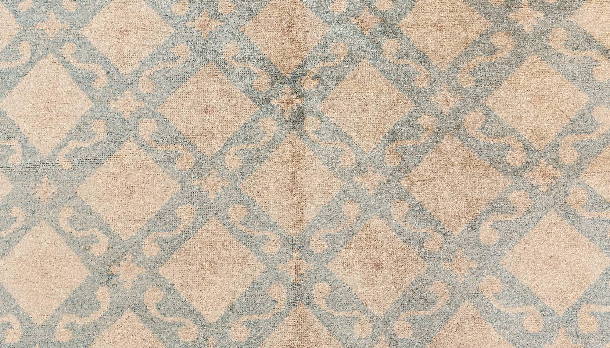 Laine Tapis Art déco chinois vintage Doris Leslie Blau en céladon et ivoire en vente