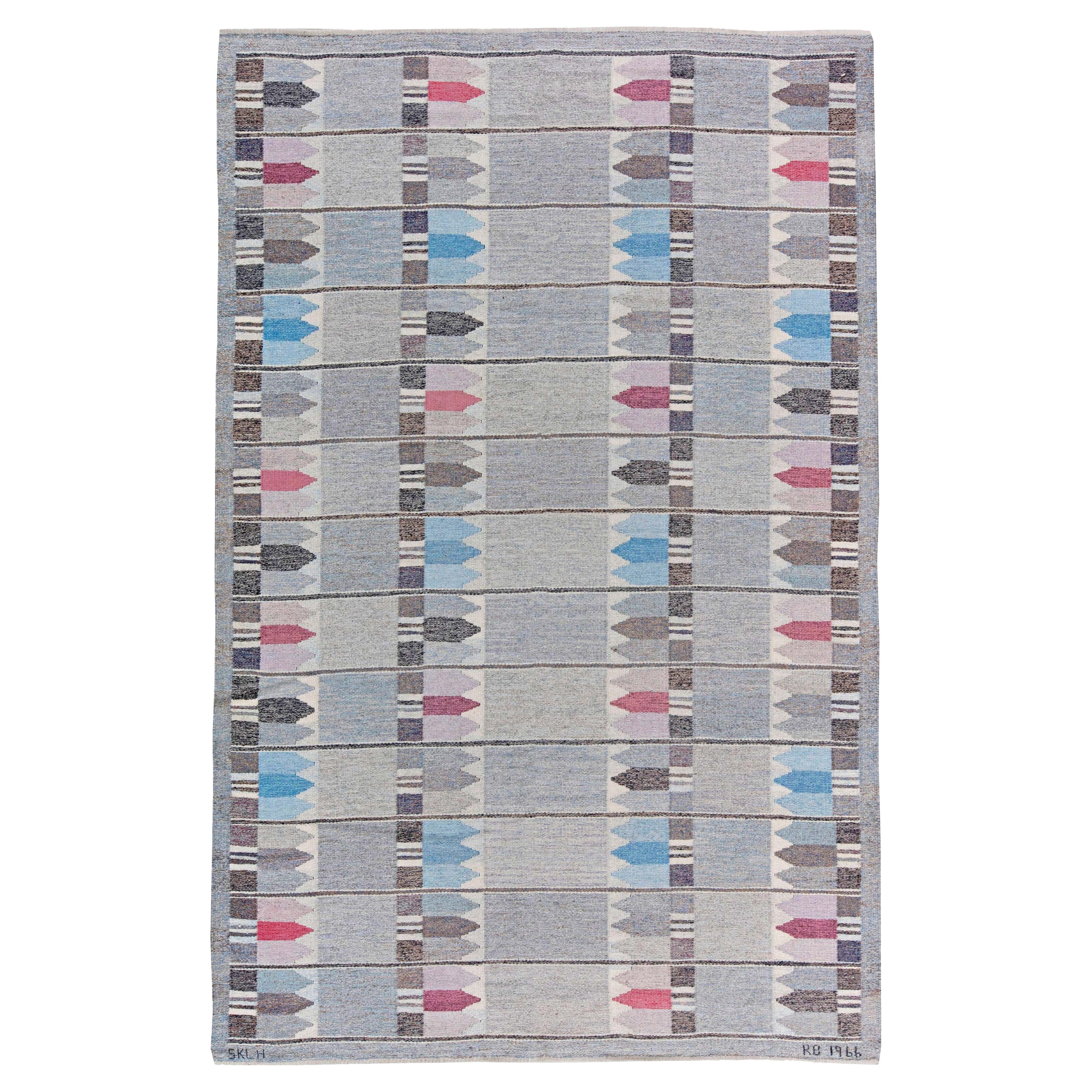 Doris Leslie Blau Vintage Geometrico Svedese Grigio Rölakan di Kerstin Butler in vendita