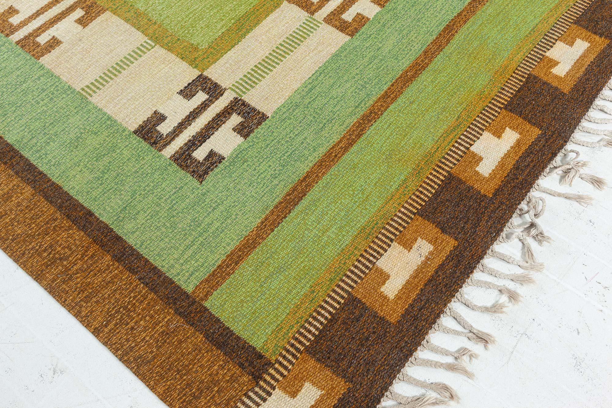 Doris Leslie Blau Alfombra verde vintage de tejido plano de Ingegerd Silow en Bueno estado para la venta en New York, NY