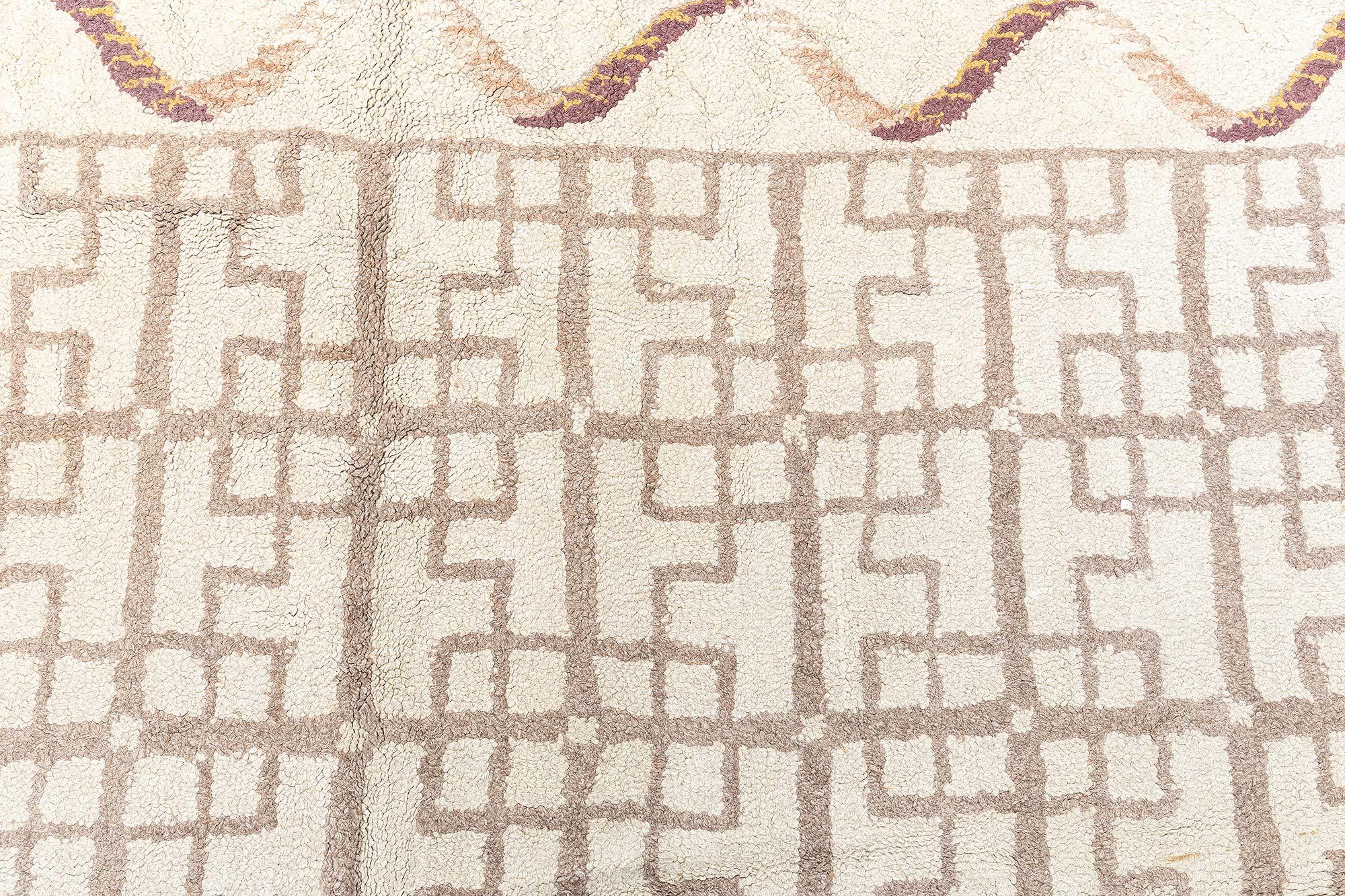 Vintage American Hooked Rug in Tan and Brown with Geometric Lattice and Wave Border
Size: 8'10