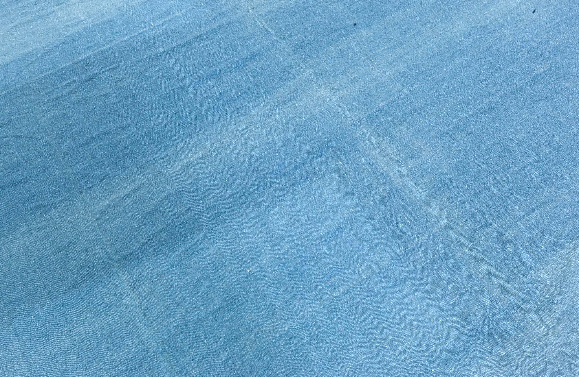 Doris Leslie Blauer Vintage indischer Dhurrie-Teppich in Dhurrie-Blau (Handgewebt) im Angebot