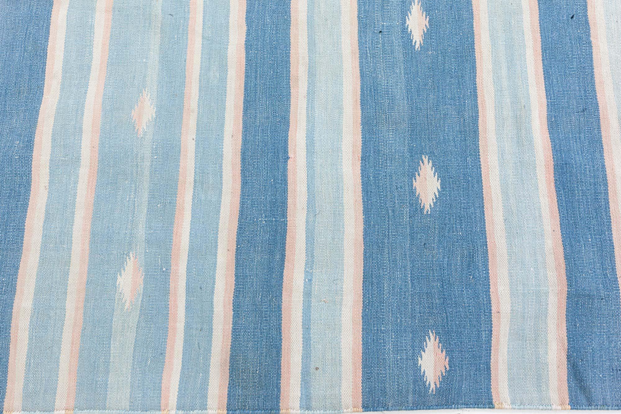 Doris Leslie Blau Vintage Indian Dhurrie Rug In Good Condition For Sale In New York, NY