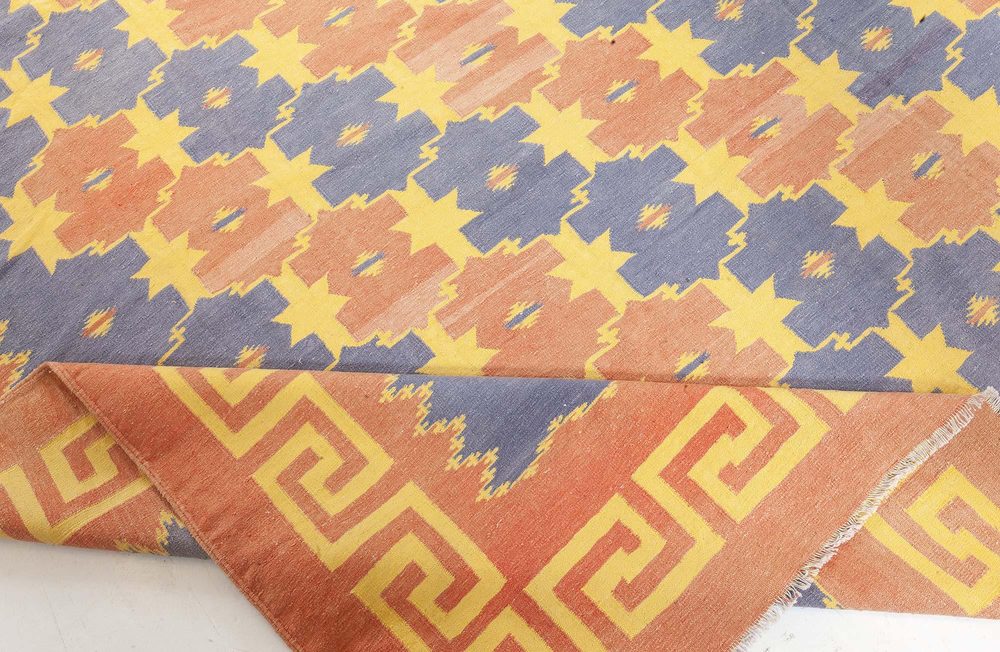 Doris Leslie Blauer indischer Dhurrie-Teppich im Vintage-Stil (Baumwolle) im Angebot