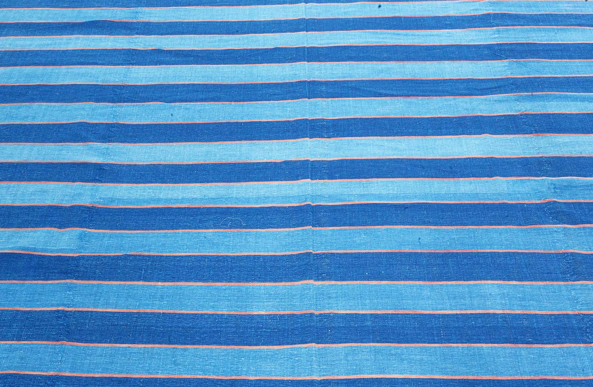 Doris Leslie Blau Alfombra India Dhurrie Vintage Rayada Moderno de mediados de siglo en venta