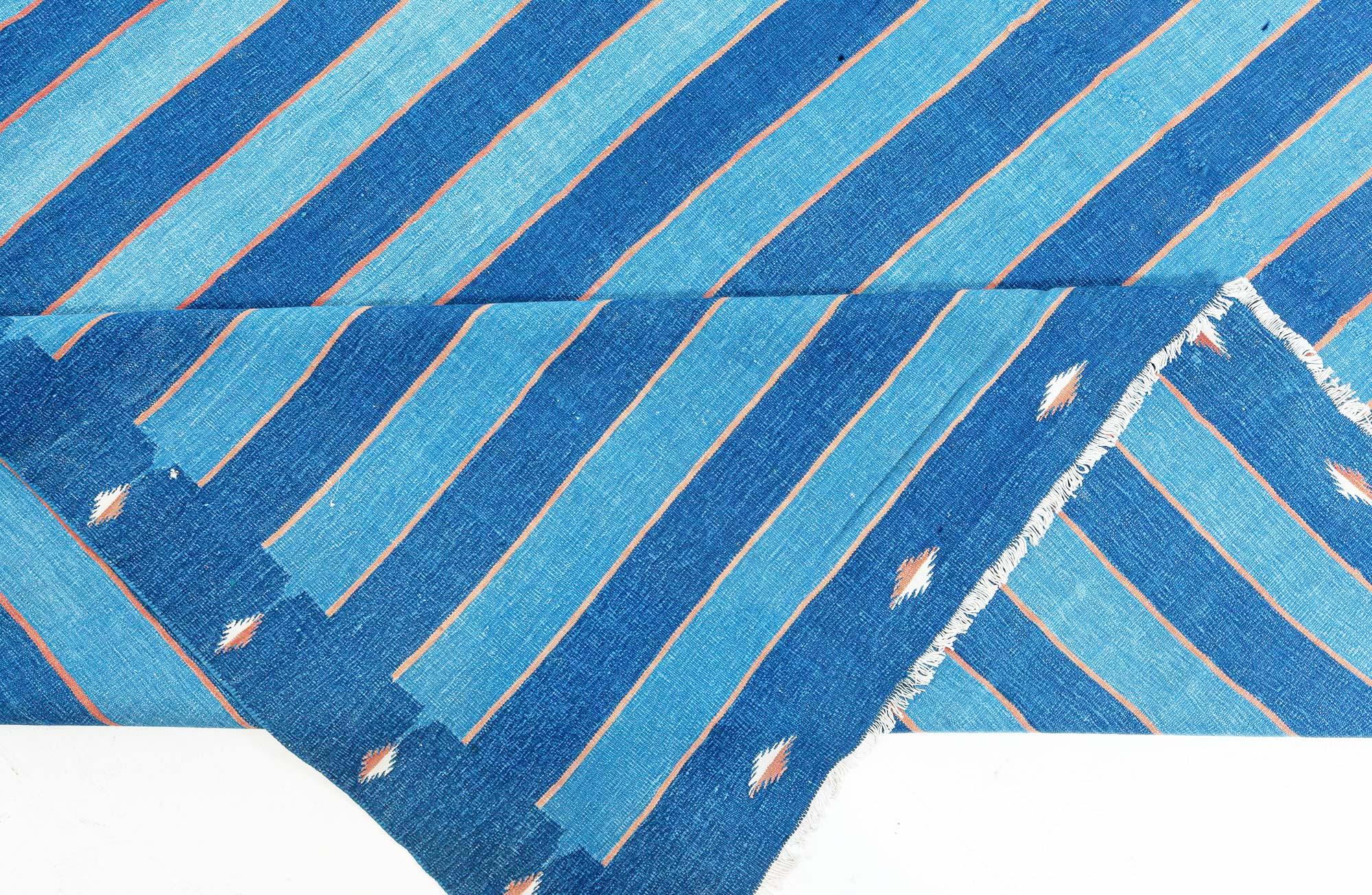 Doris Leslie Blau Alfombra India Dhurrie Vintage Rayada Algodón en venta