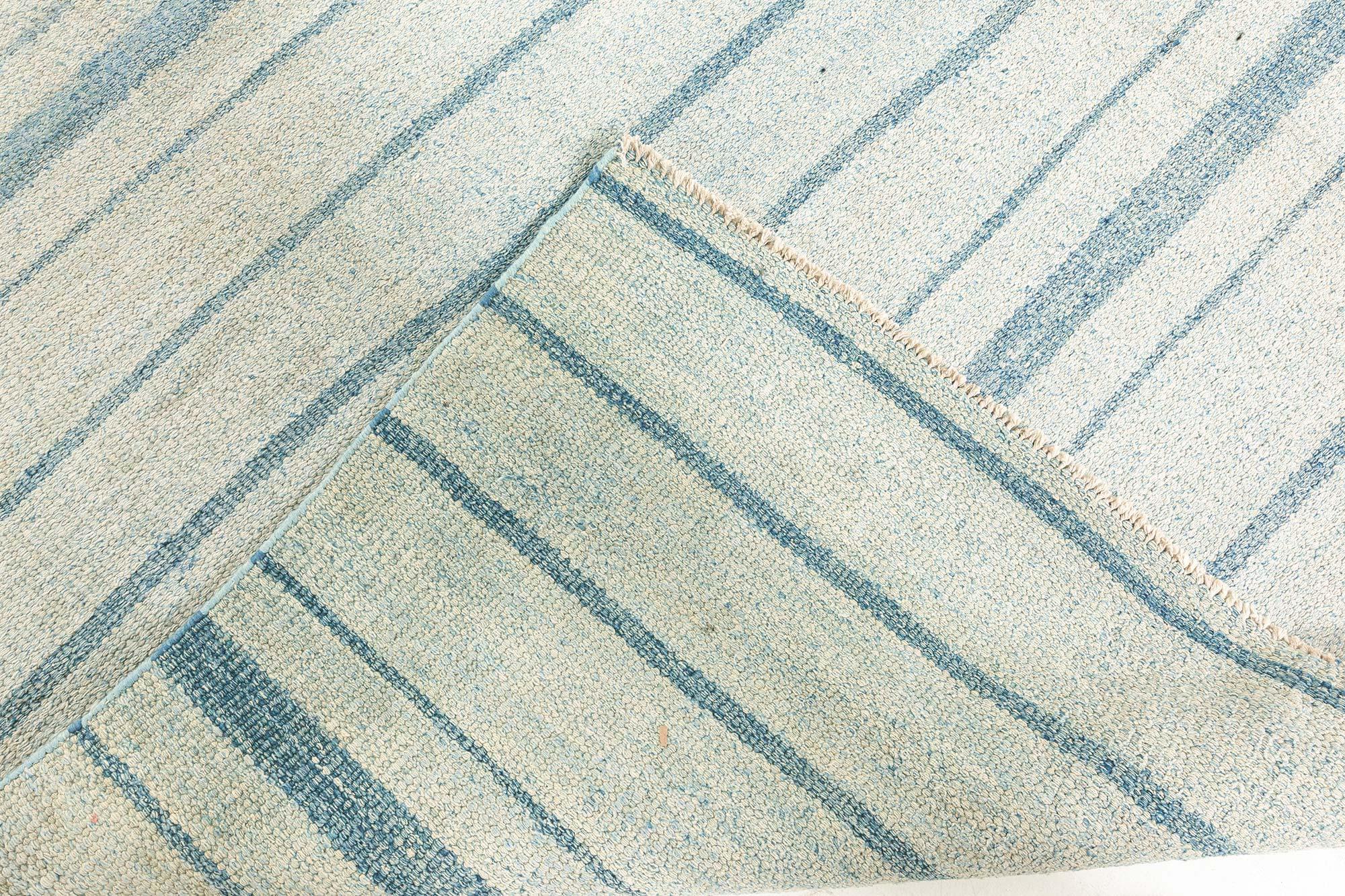 Doris Leslie Blau gestreifter blauer indischer Dhurrie Vintage-Teppich in Vintage (Handgewebt) im Angebot