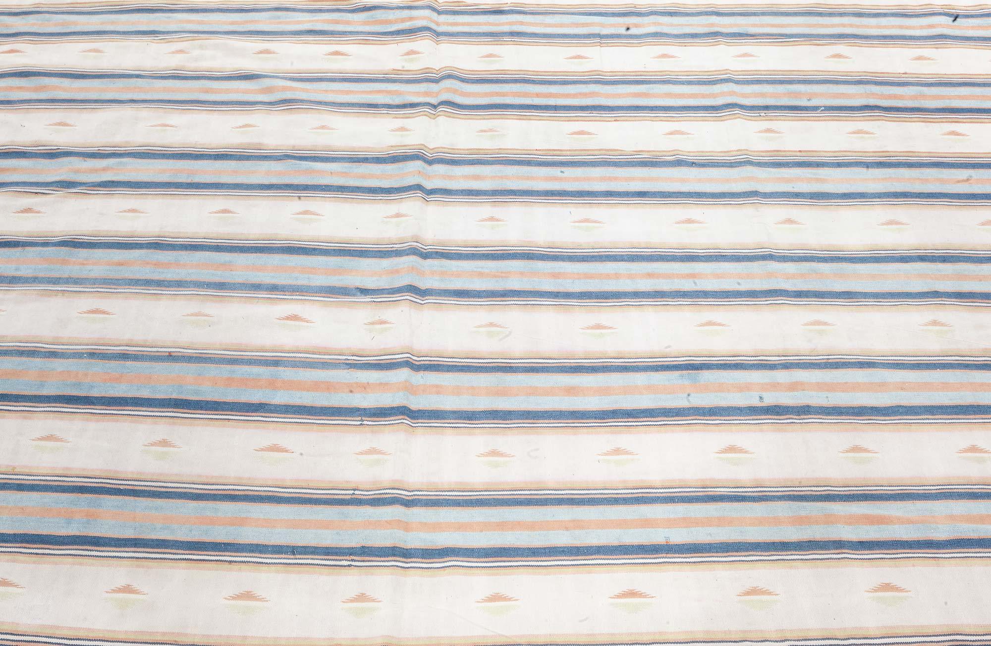 Doris Leslie Blau gestreifter indischer Dhurrie Vintage-Teppich in Vintage (Handgewebt) im Angebot