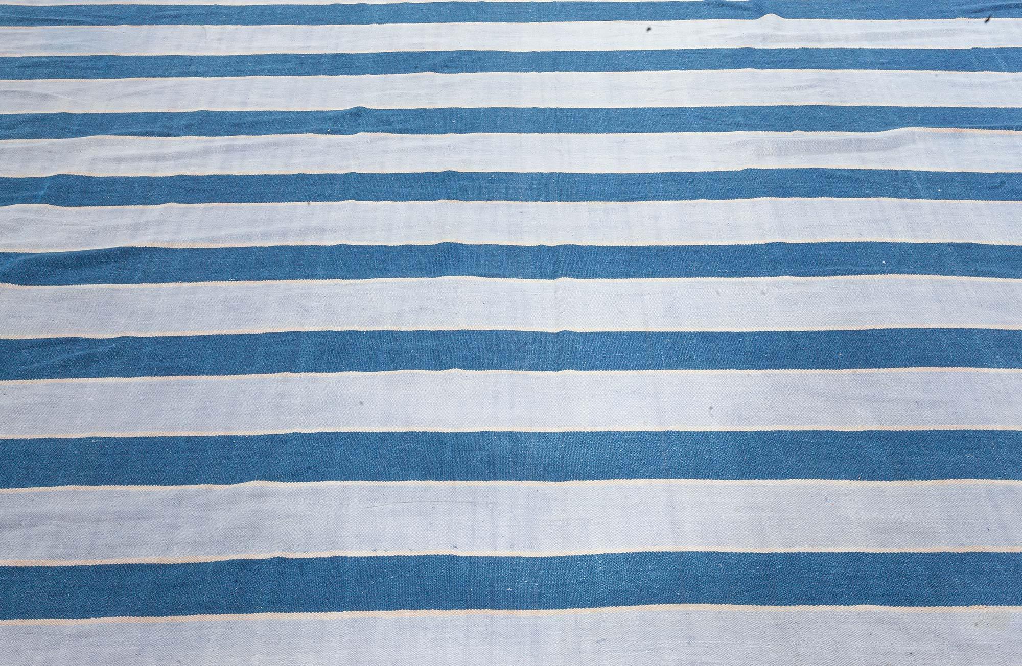 XX secolo Tappeto a righe Doris Leslie Blau Vintage Indian Dhurrie in vendita