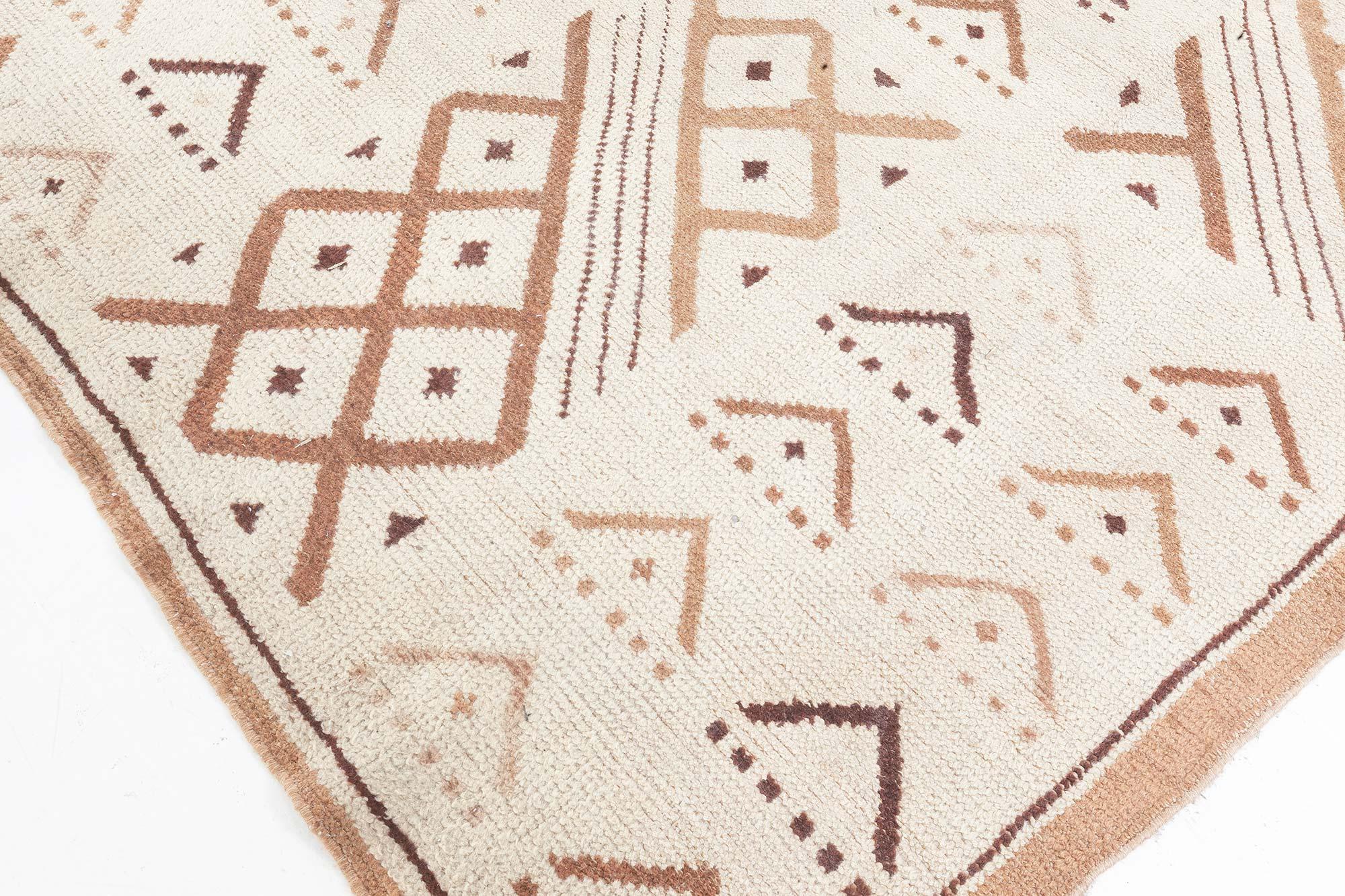 Mid-Century Modern Doris Leslie Blau Vintage Moroccan Rug 'Size Adjusted' For Sale