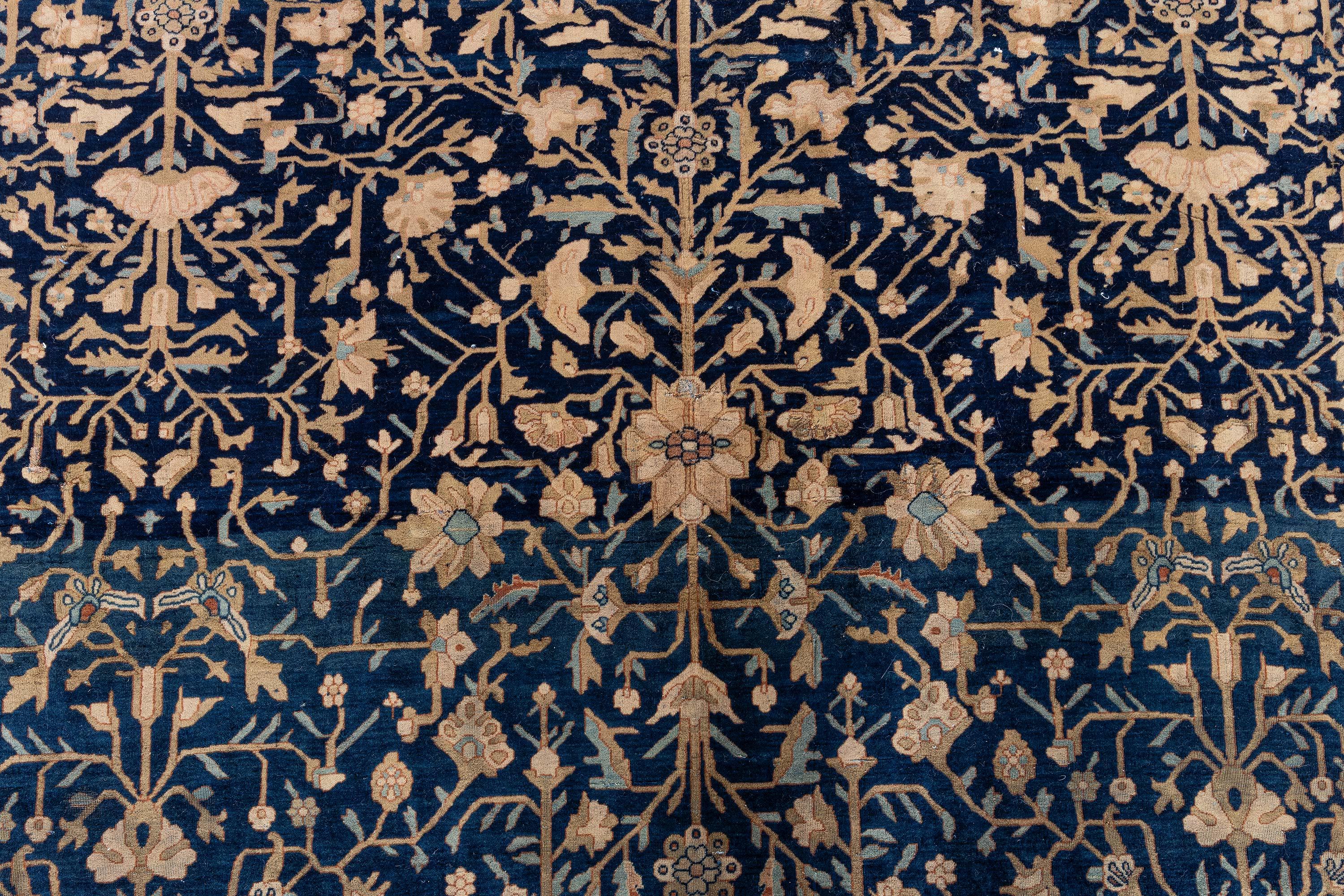 Doris Leslie Blau Vintage Persian Kashan Botanic Handmade Wool Rug (Persisch) im Angebot
