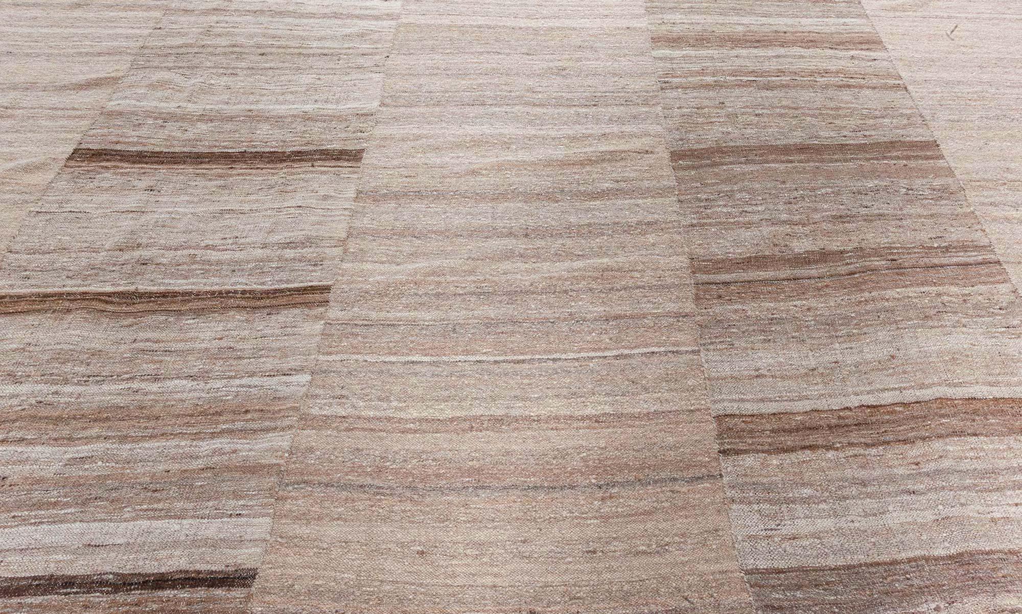 Alter persischer Kilim-Teppich
Größe: 11'0
