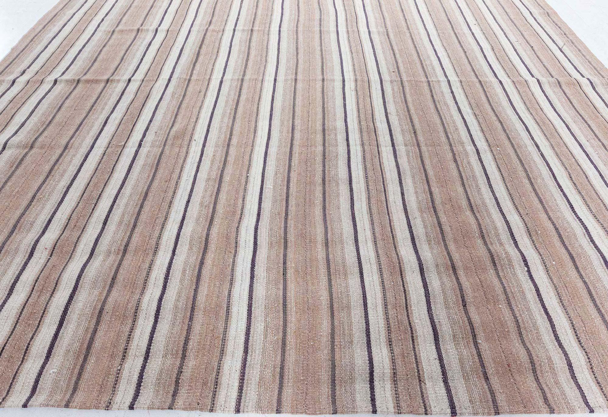 Vintage Persian Kilim Rug – Subtle Stripes in Natural Tones
Size: 9'0