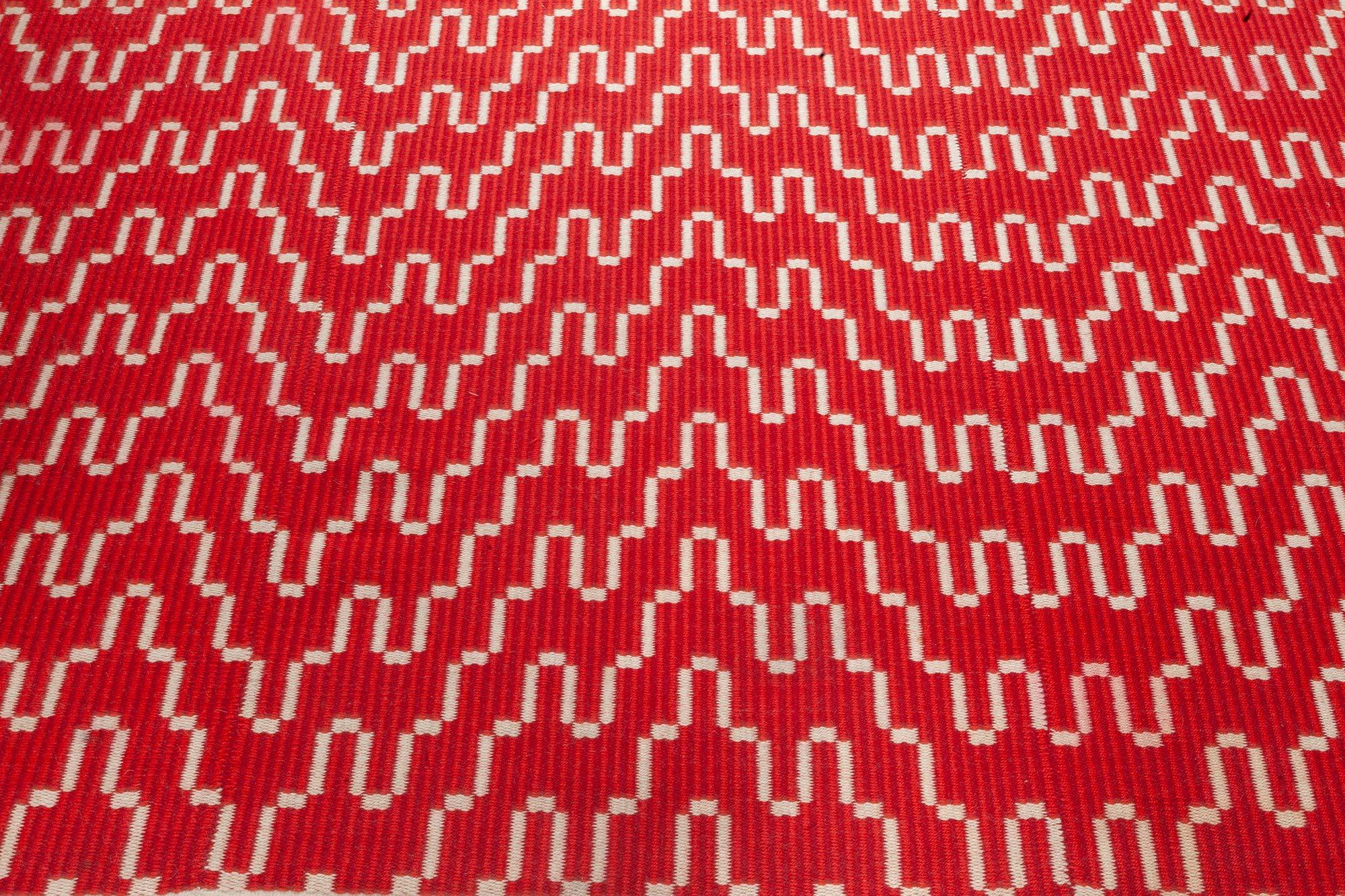 Scandinavo Tappeto Doris Leslie Blau Vintage Red a tessitura piatta su due lati in vendita