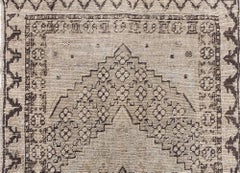 Doris Leslie Blau Vintage Samarkand Floral Classic Taupe With Brown Carpet