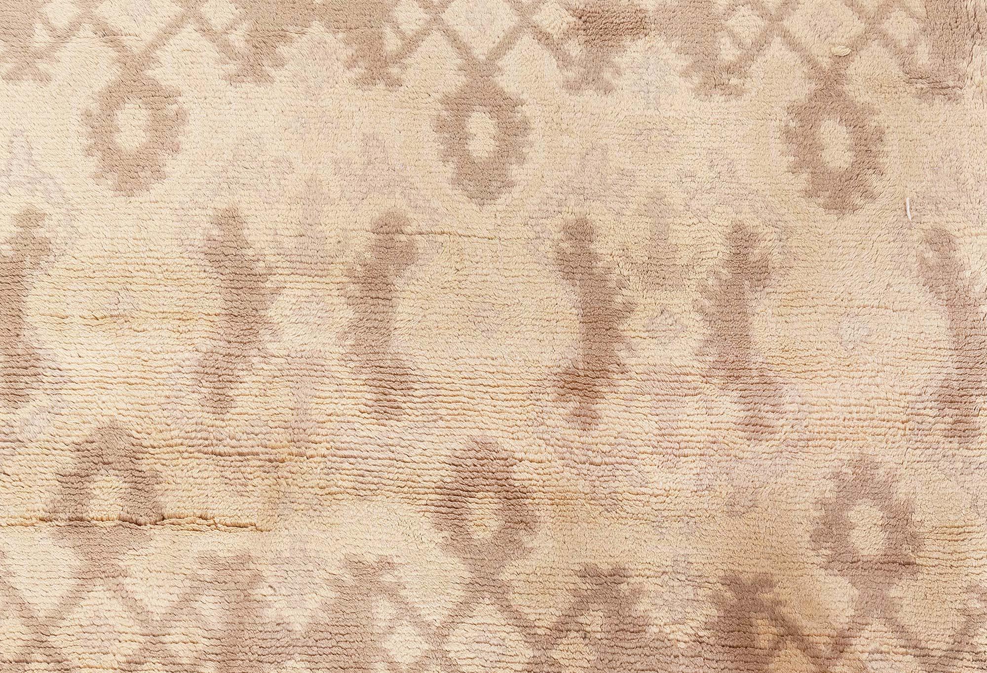 Doris Leslie Blau Vintage Spanish Beige Handmade Wool Rug For Sale 1
