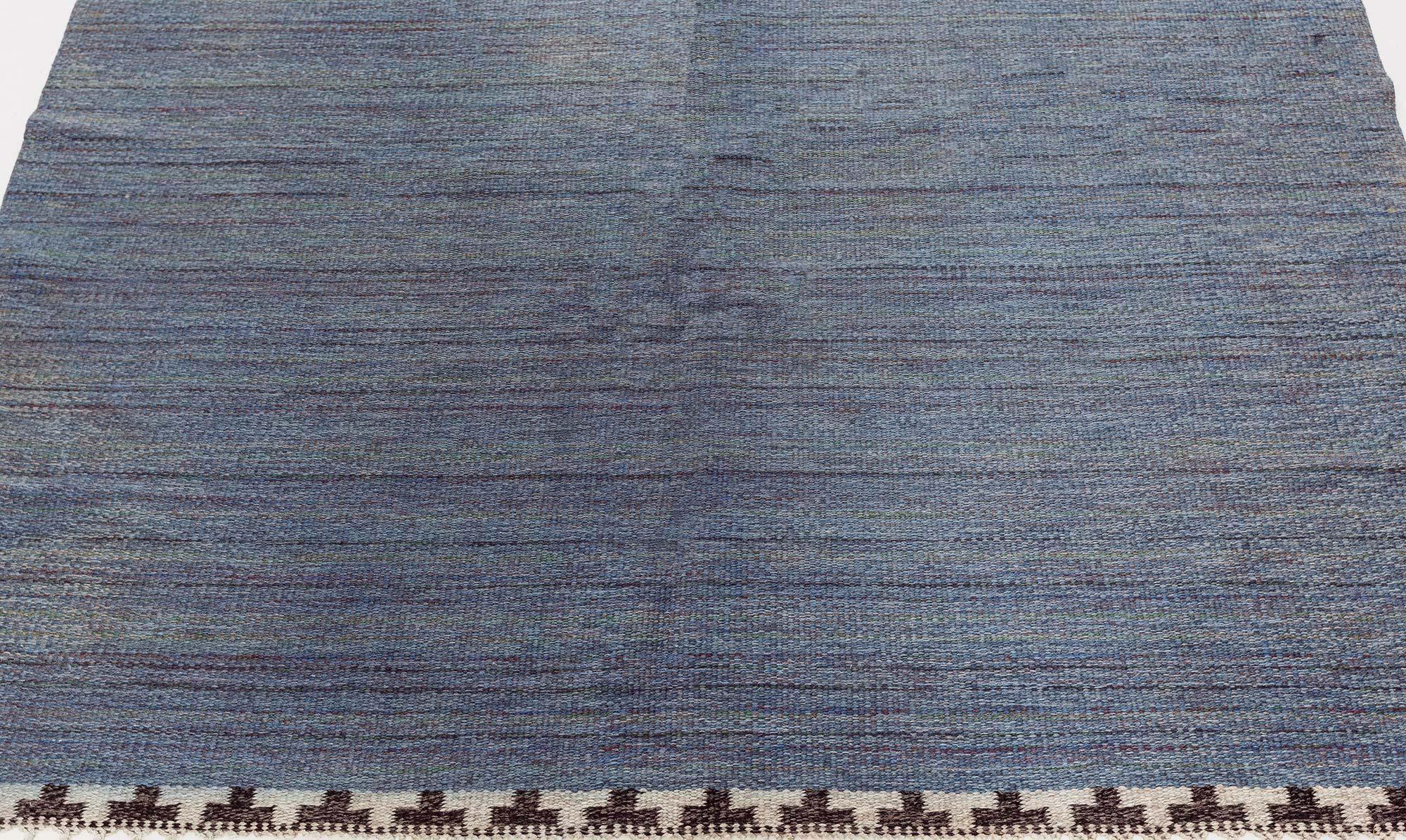Tapis suédois vintage beige bleu gris tissé à plat Doris Leslie Blau Bon état - En vente à New York, NY