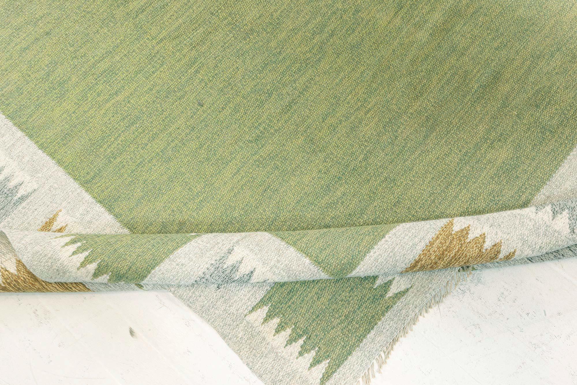 XX secolo Tappeto Doris Leslie Blau Vintage Swedish Flat Weave di Bitte Ahlgren in vendita