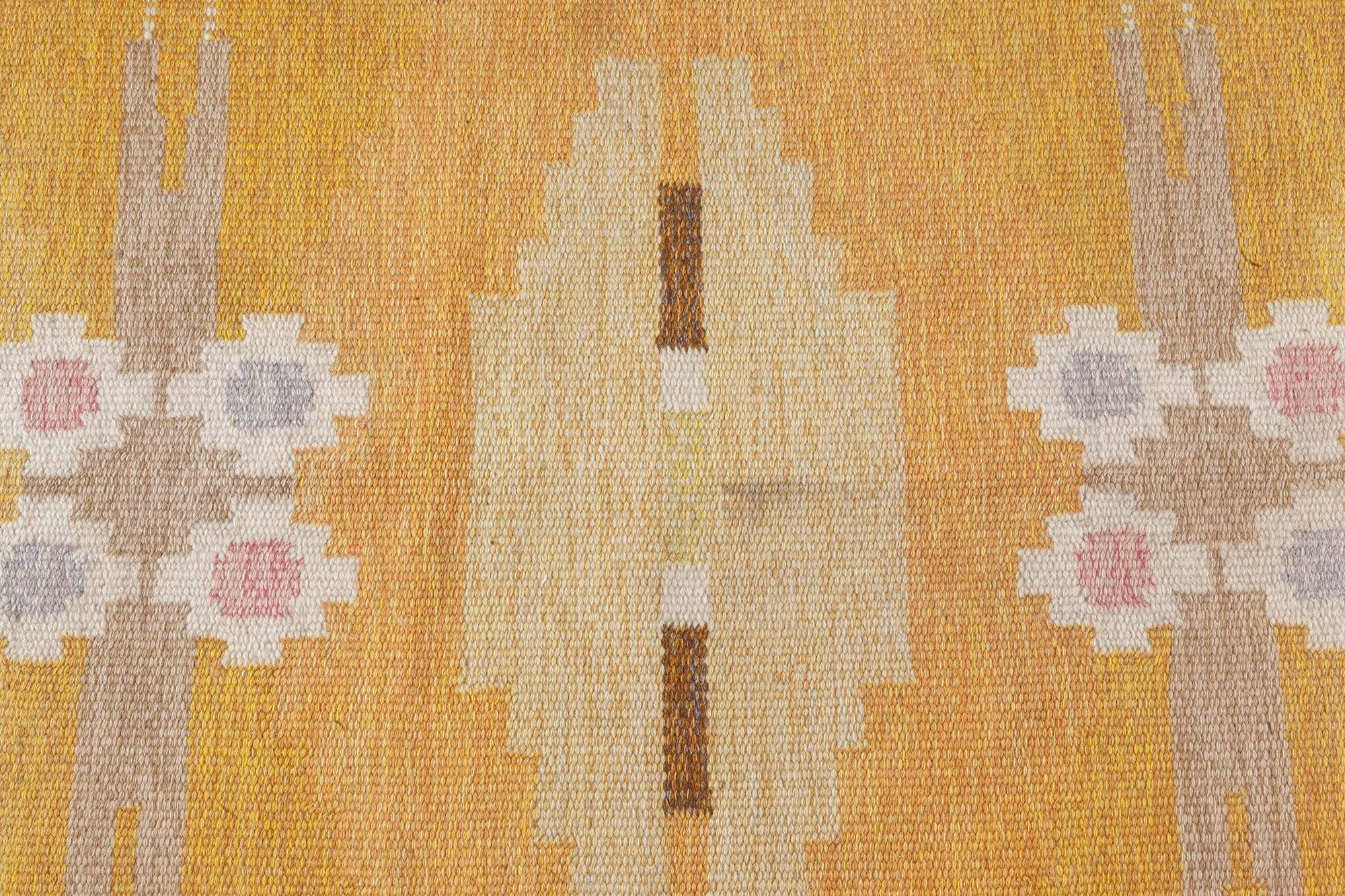 Doris Leslie Blau Vintage Swedish Flat Weave Rug by Ingegerd Silow siglo XX en venta