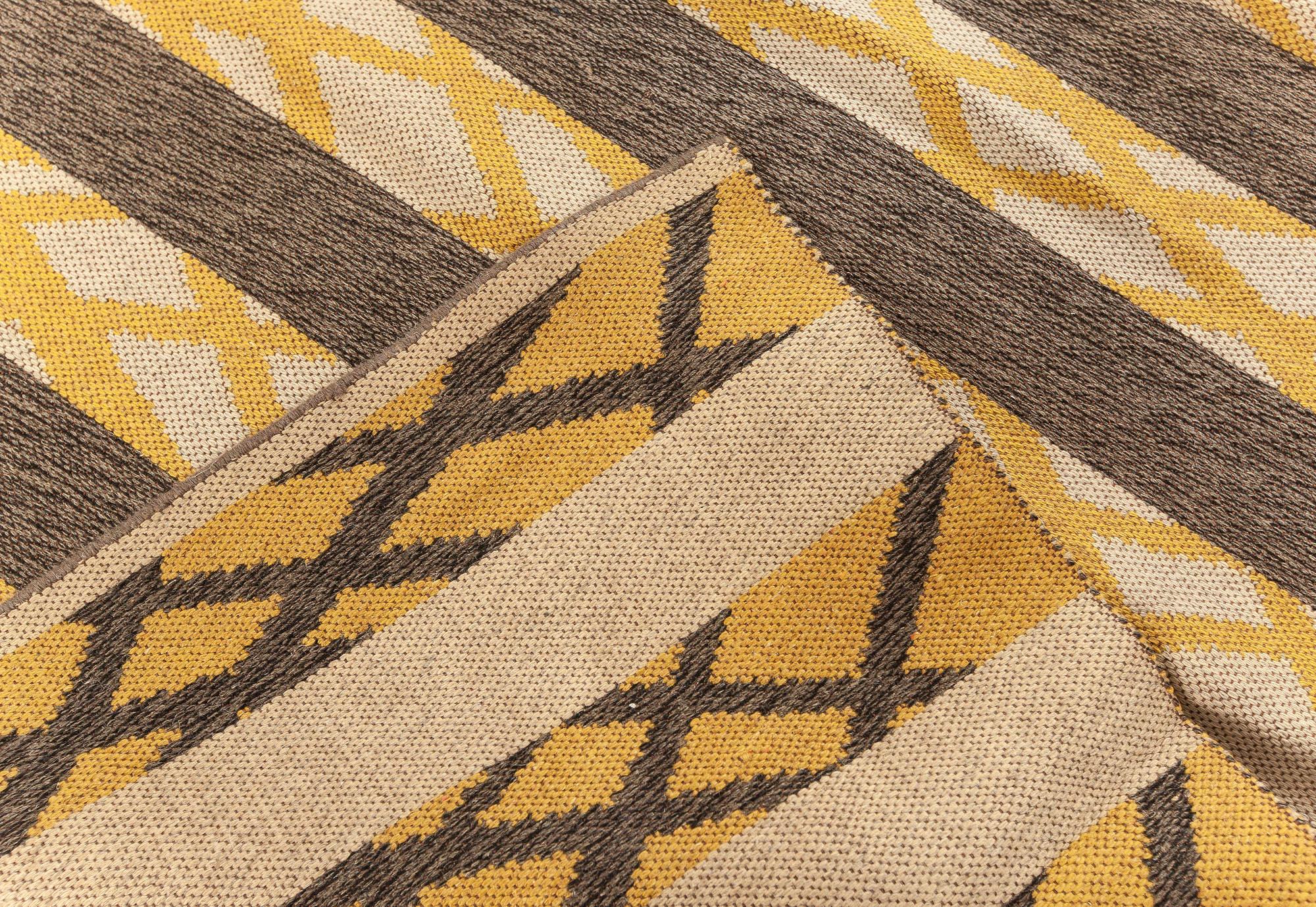 Doris Leslie Blau Alfombra sueca vintage de tejido plano, diseño geométrico de doble cara en Bueno estado para la venta en New York, NY