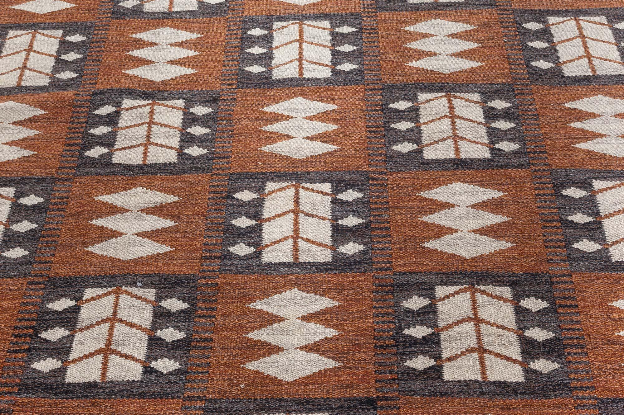 Doris Leslie Blau Vintage Swedish Flat Woven Rug by Berit Koenig In Good Condition For Sale In New York, NY