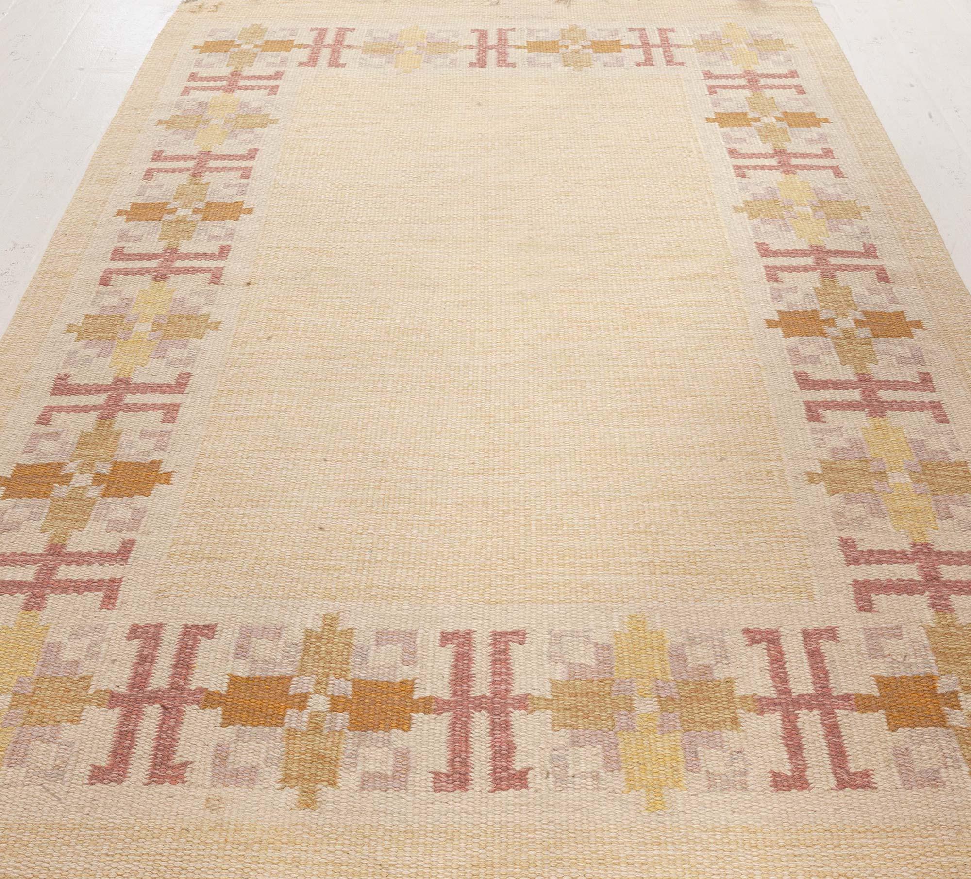 Vintage Swedish Flat Woven Rug by Fredrik Fiedler
Size: 4'5